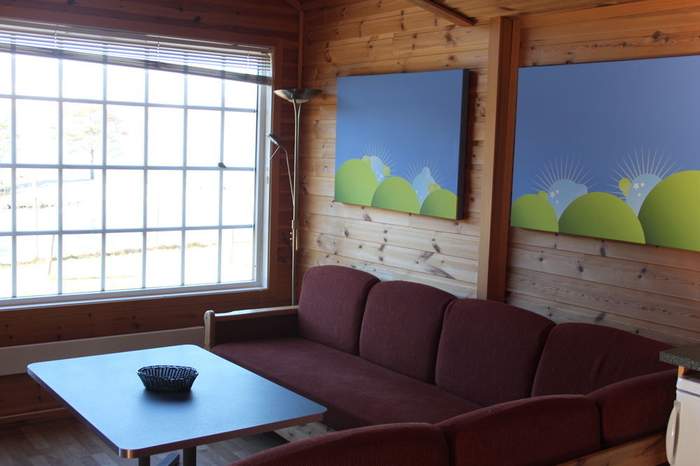 Mikkelparken Ferietun Hotel Kinsarvik Kültér fotó